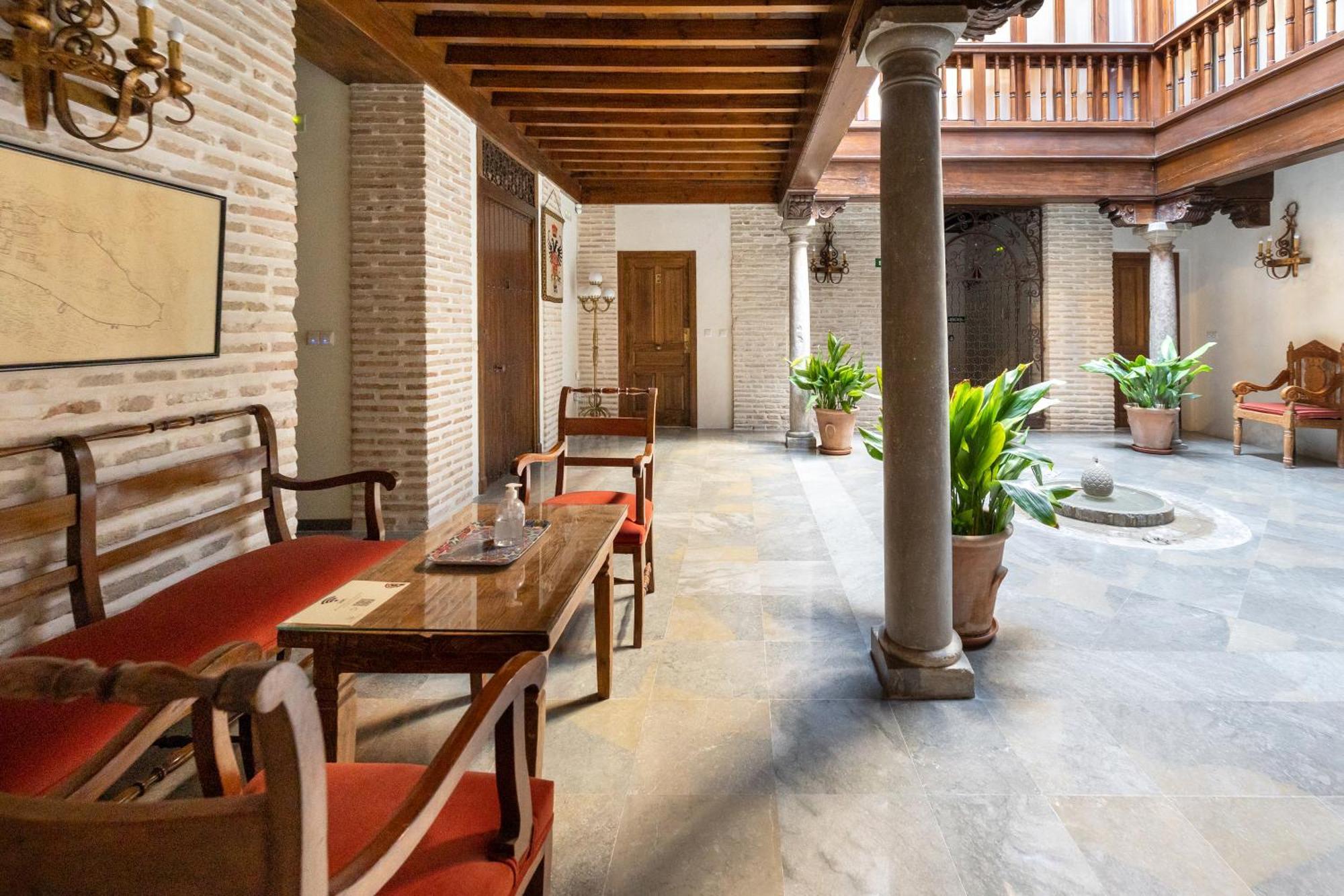 גרנדה Apartamentos En Pleno Centro, Aljibe Rodrigo Del Campo 1A מראה חיצוני תמונה