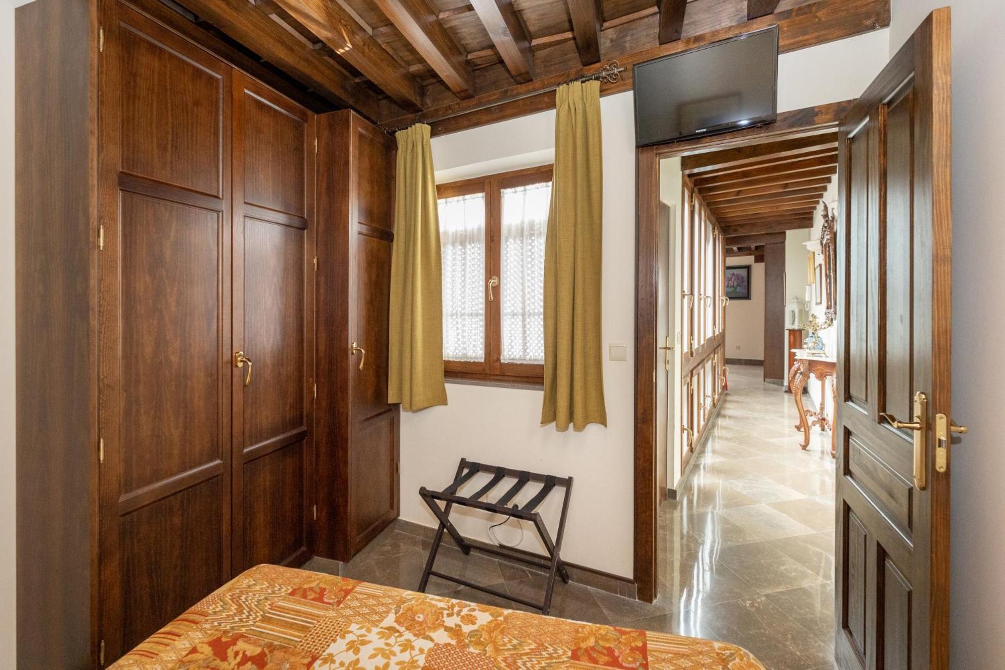 גרנדה Apartamentos En Pleno Centro, Aljibe Rodrigo Del Campo 1A מראה חיצוני תמונה