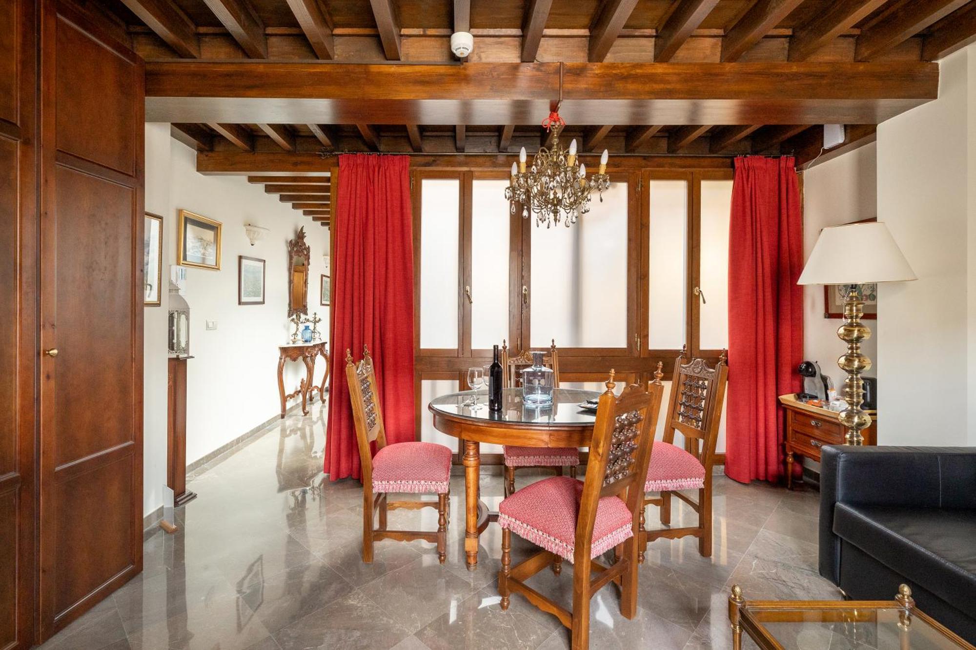 גרנדה Apartamentos En Pleno Centro, Aljibe Rodrigo Del Campo 1A מראה חיצוני תמונה