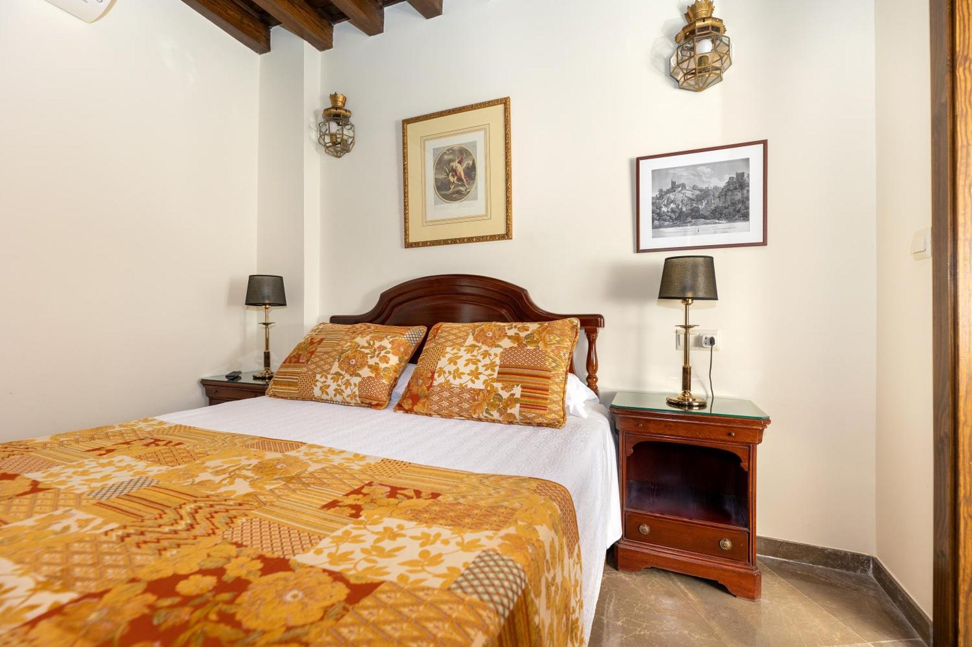 גרנדה Apartamentos En Pleno Centro, Aljibe Rodrigo Del Campo 1A מראה חיצוני תמונה